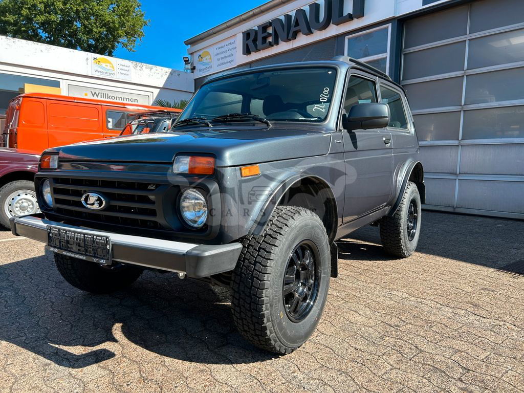 Lada Niva 2022