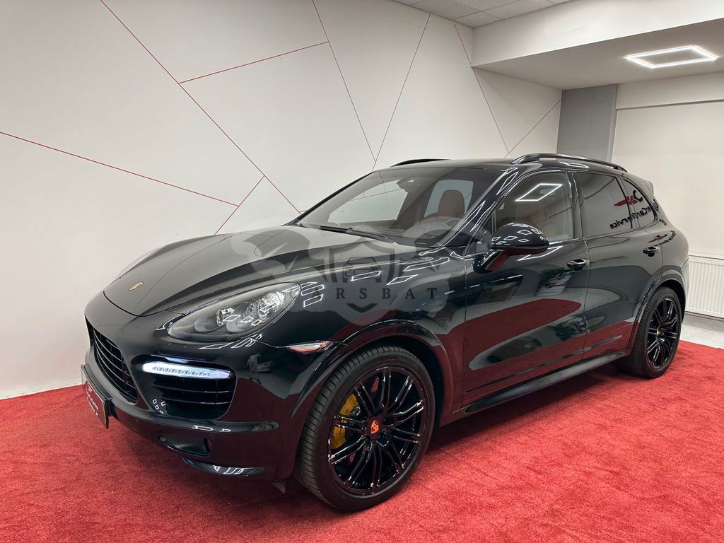 Porsche Cayenne 2012