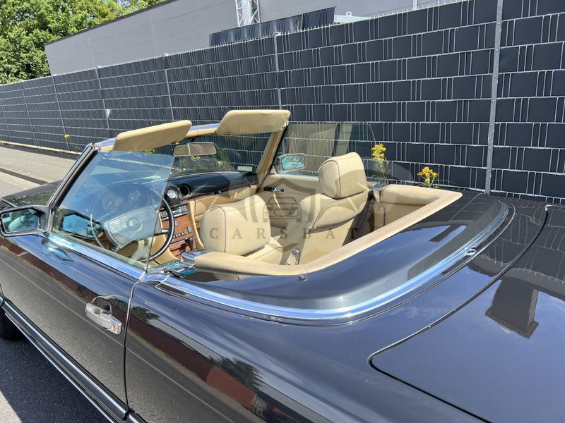 Mercedes-Benz SL 560 1988