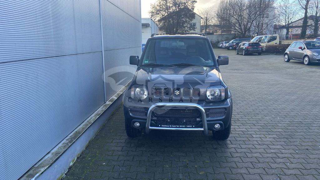 Suzuki Jimny 2011