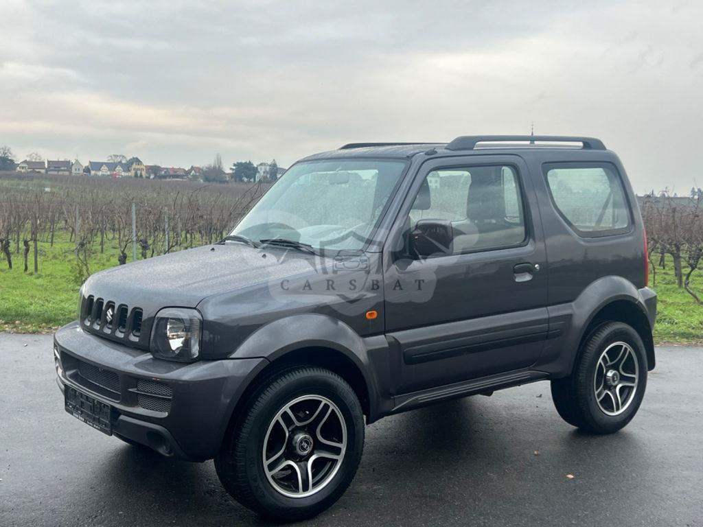 Suzuki Jimny 2011