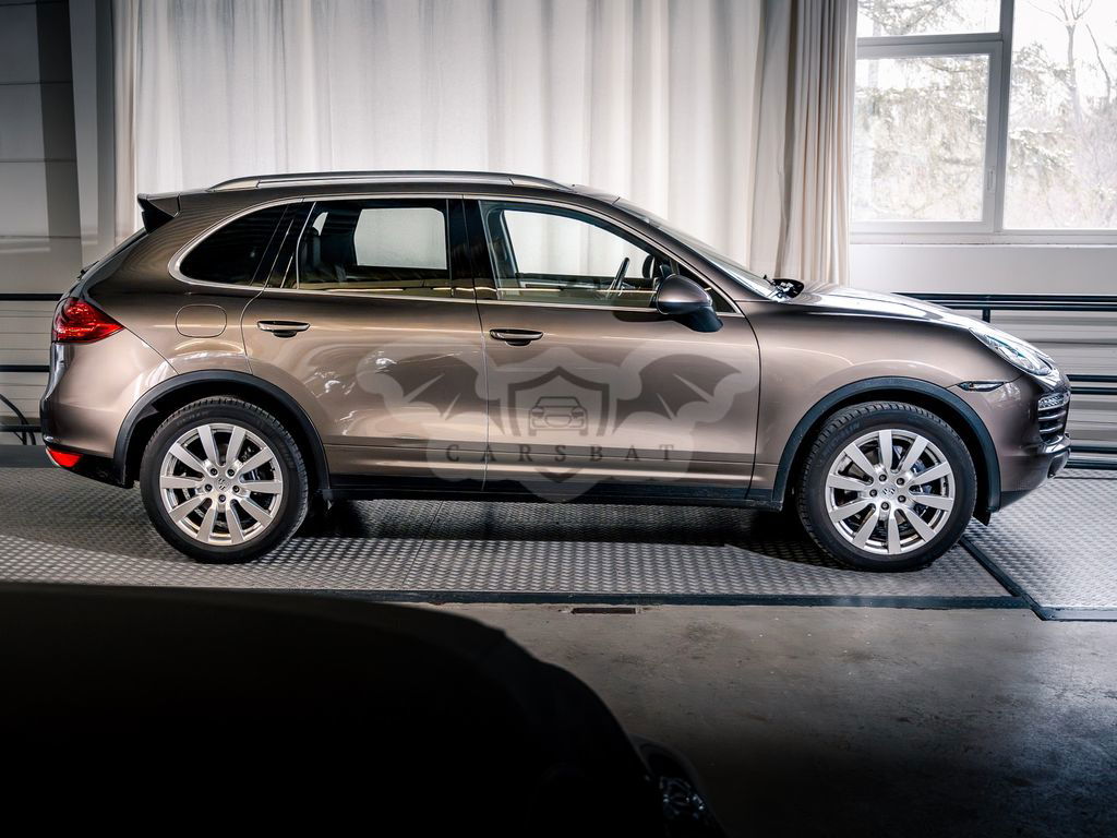 Porsche Cayenne 2012