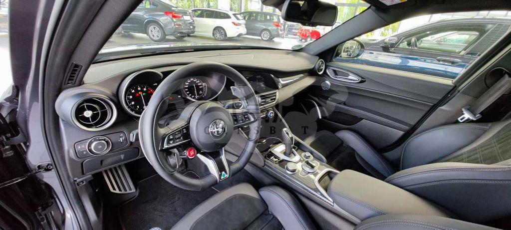 Alfa Romeo Giulia 2021