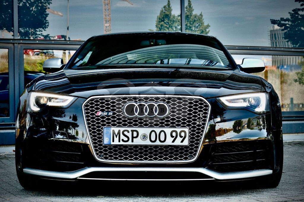 Audi RS5 2013
