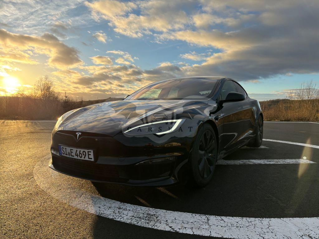 Tesla Model S 2023
