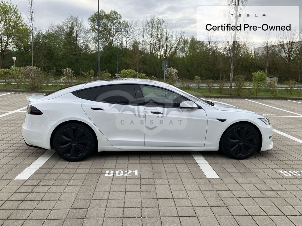 Tesla Model S 2023