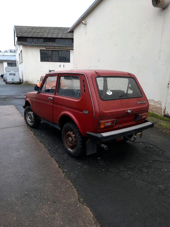 Lada Niva 1988