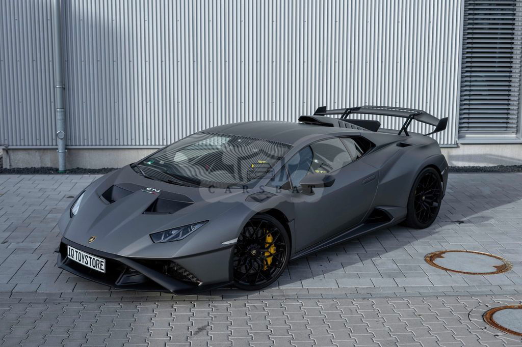 Lamborghini Huracan 2021