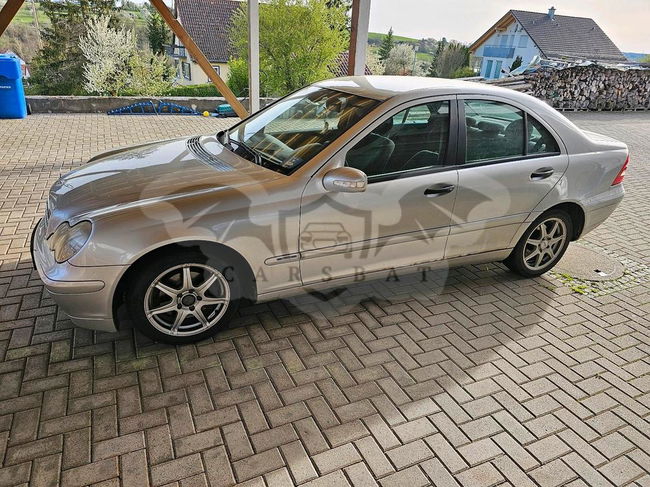 Mercedes-Benz C 200 2003