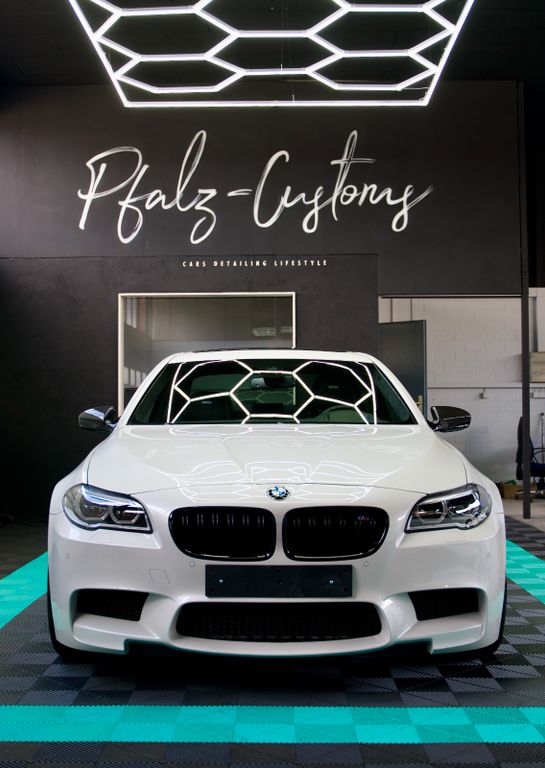 BMW M5 2016