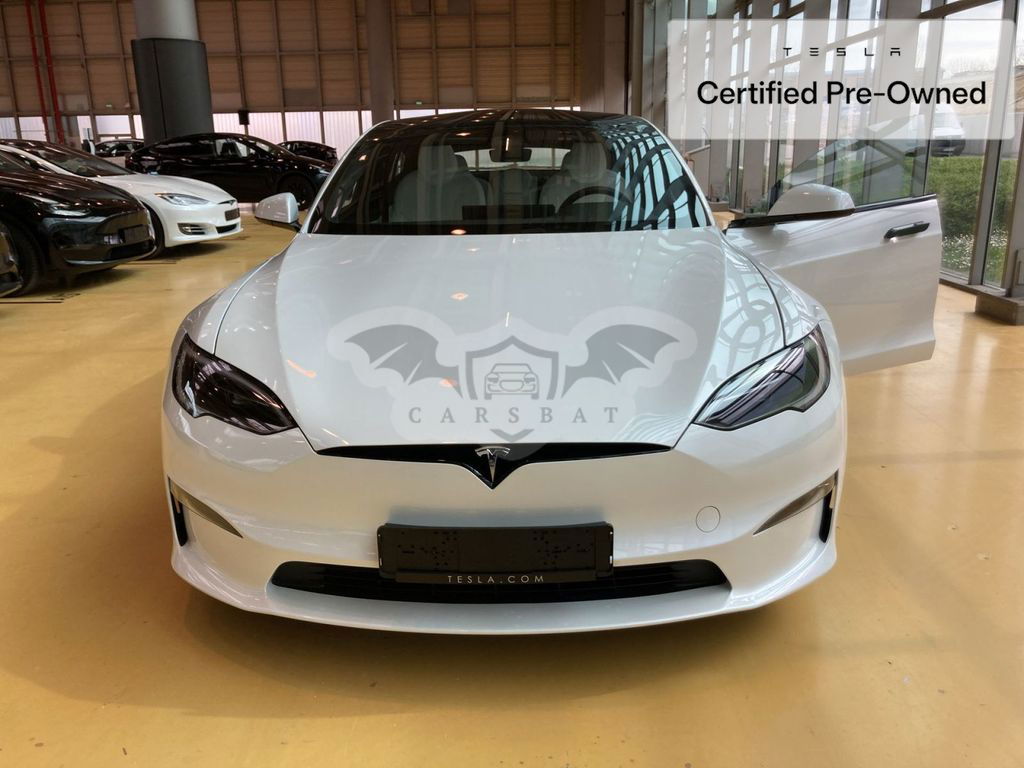 Tesla Model S 2023