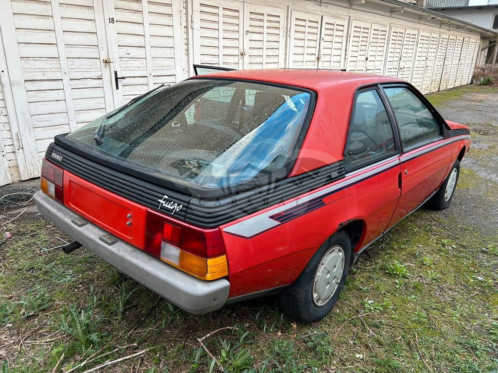 Renault Fuego 1983