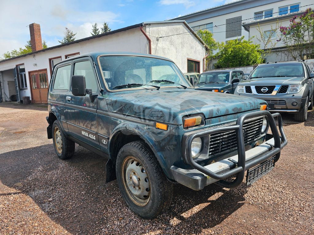 Lada Niva 2003