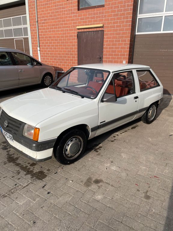 Opel Corsa 1984