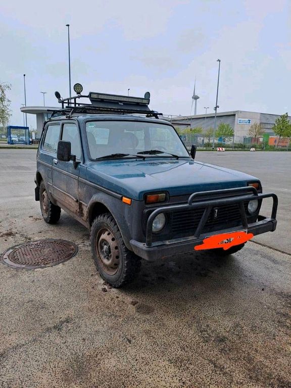 Lada Niva 2003