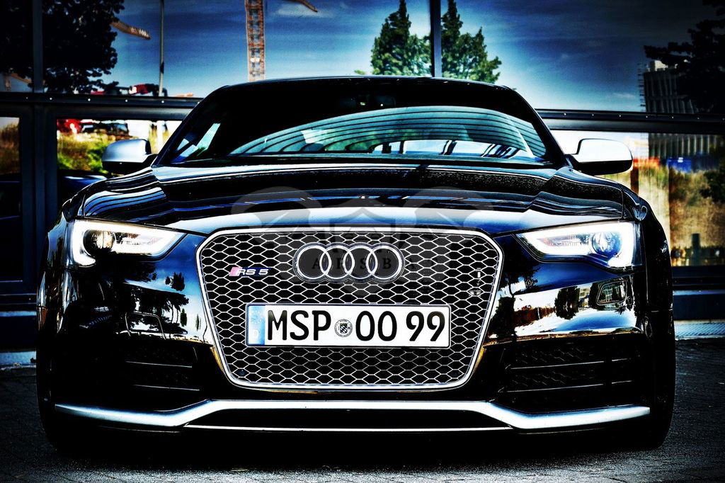 Audi RS5 2013