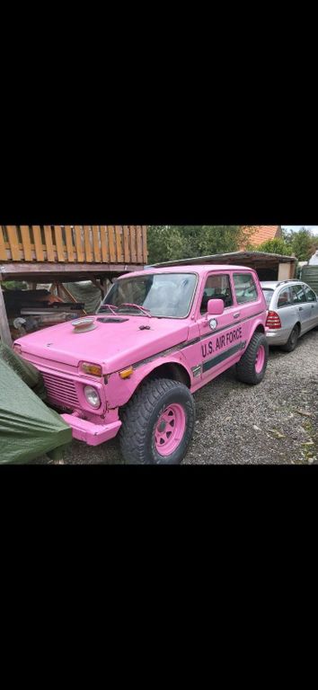 Lada Niva 2003