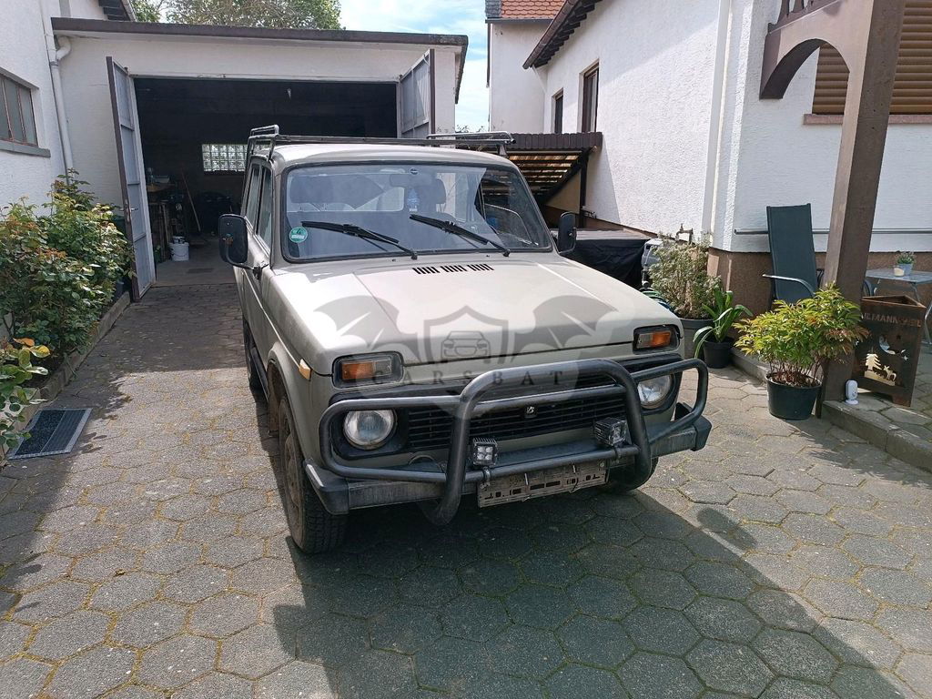 Lada Niva 2001