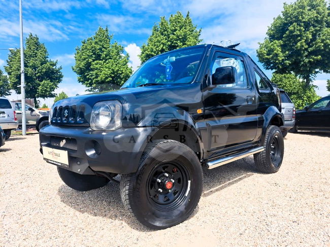 Suzuki Jimny 2011