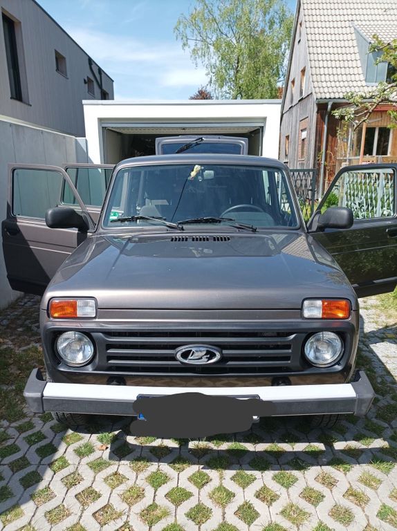 Lada Niva 2019
