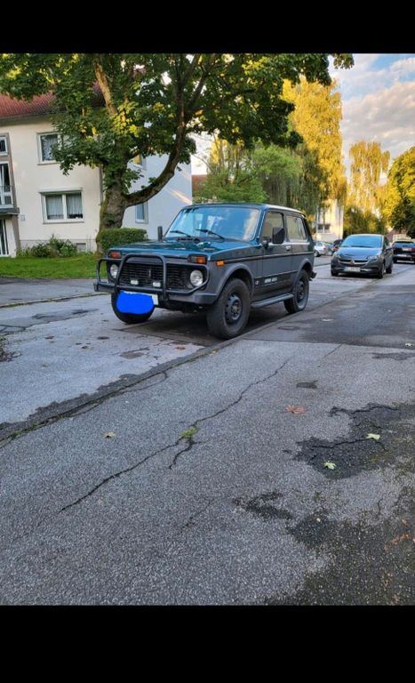 Lada Niva 2003