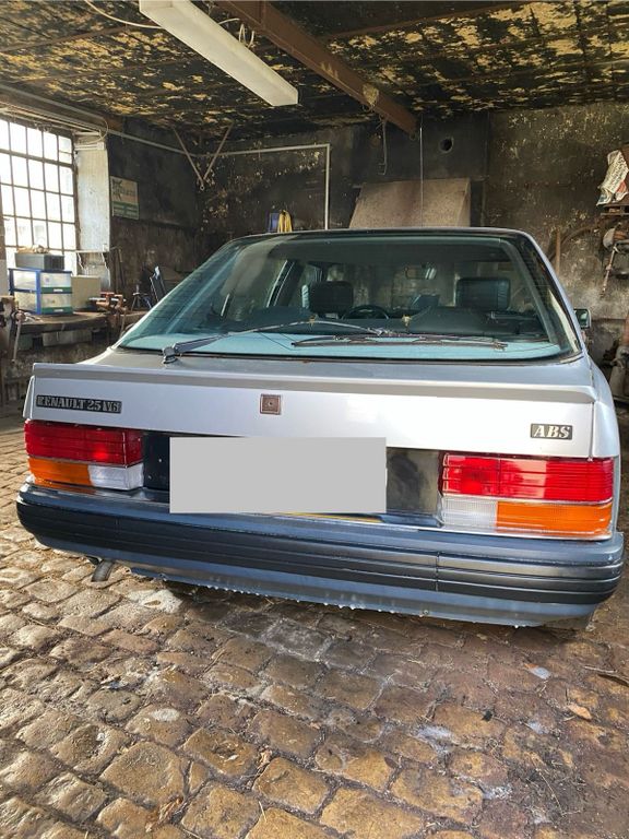 Renault R 25 1988