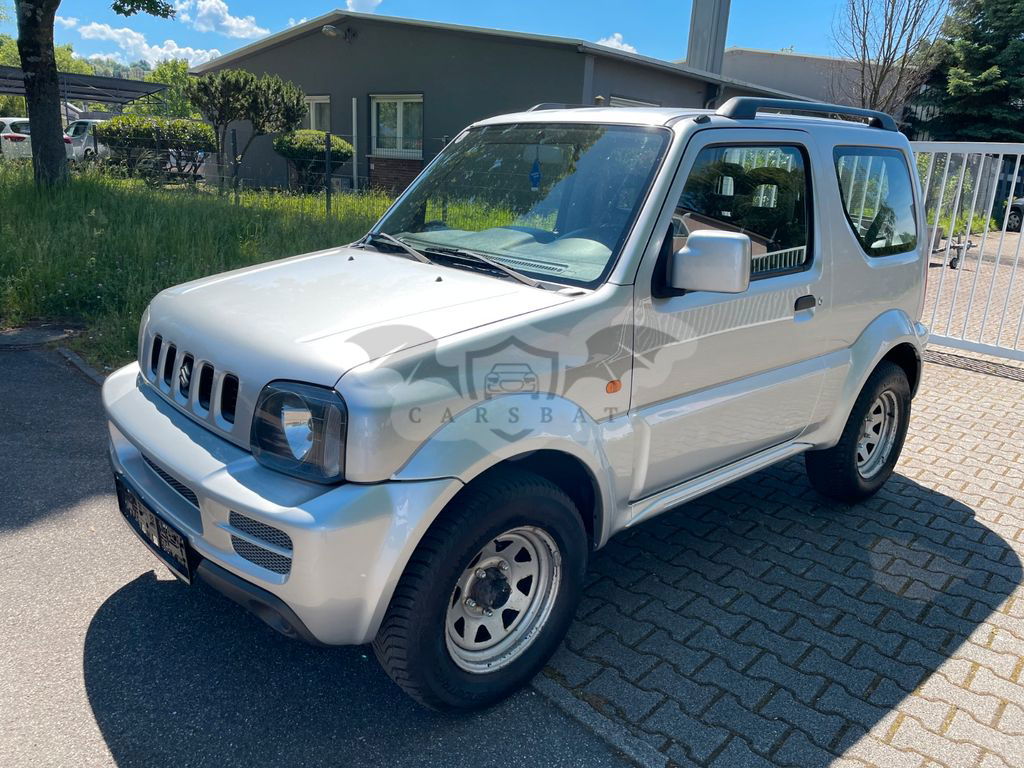 Suzuki Jimny 2011