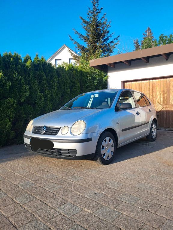 Volkswagen Routan 2004