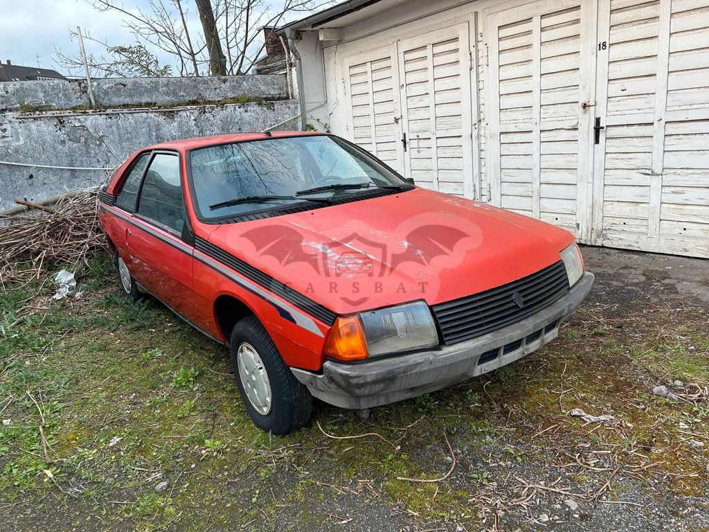 Renault Fuego 1983