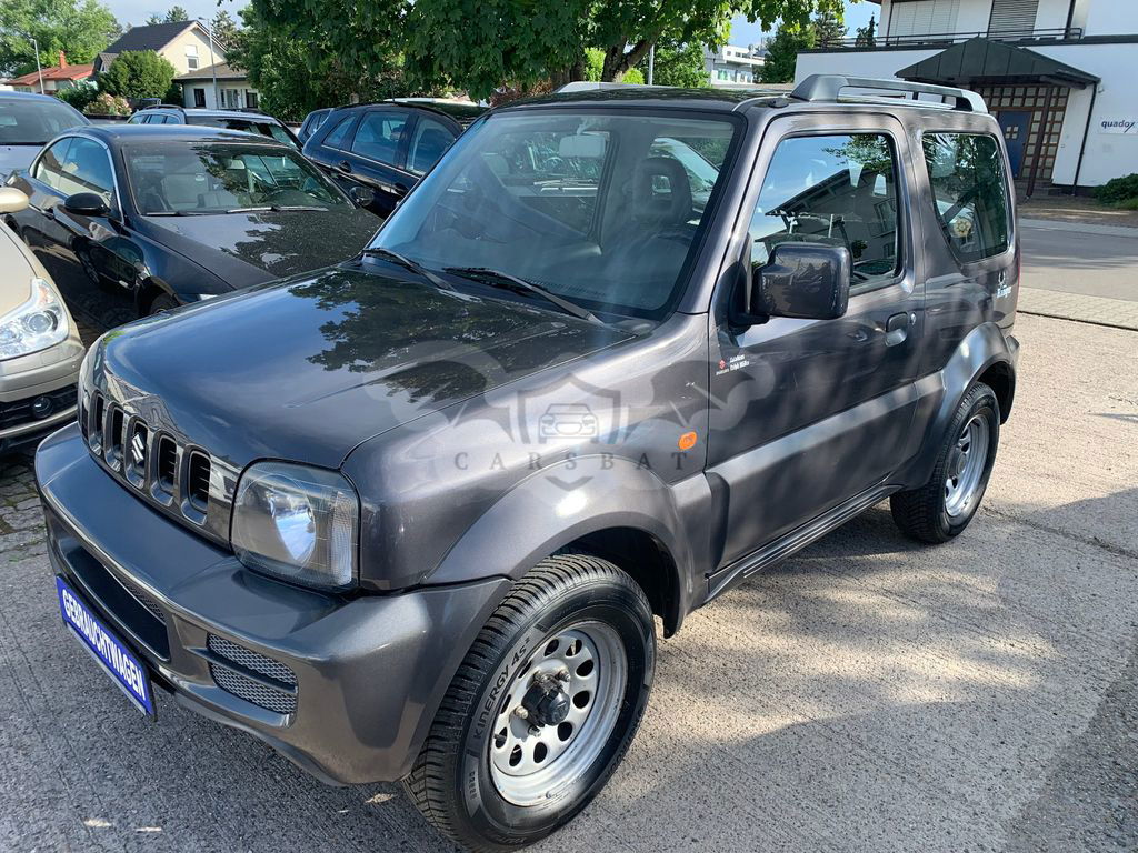 Suzuki Jimny 2011