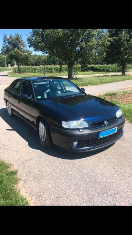 Renault Safrane 1997