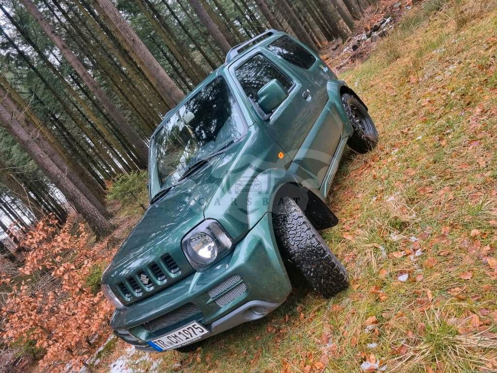 Suzuki Jimny 2011