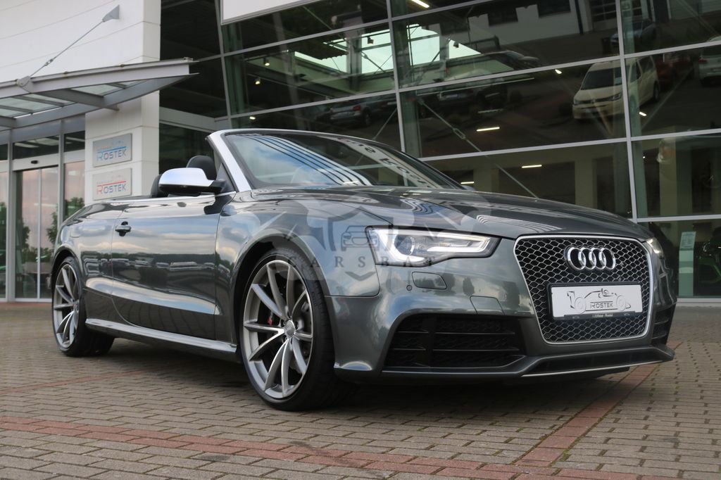Audi RS5 2013