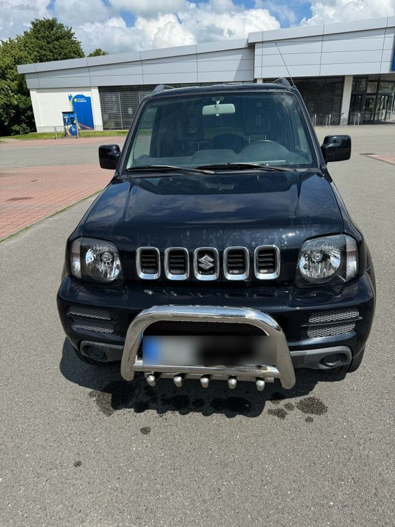 Suzuki Jimny 2011