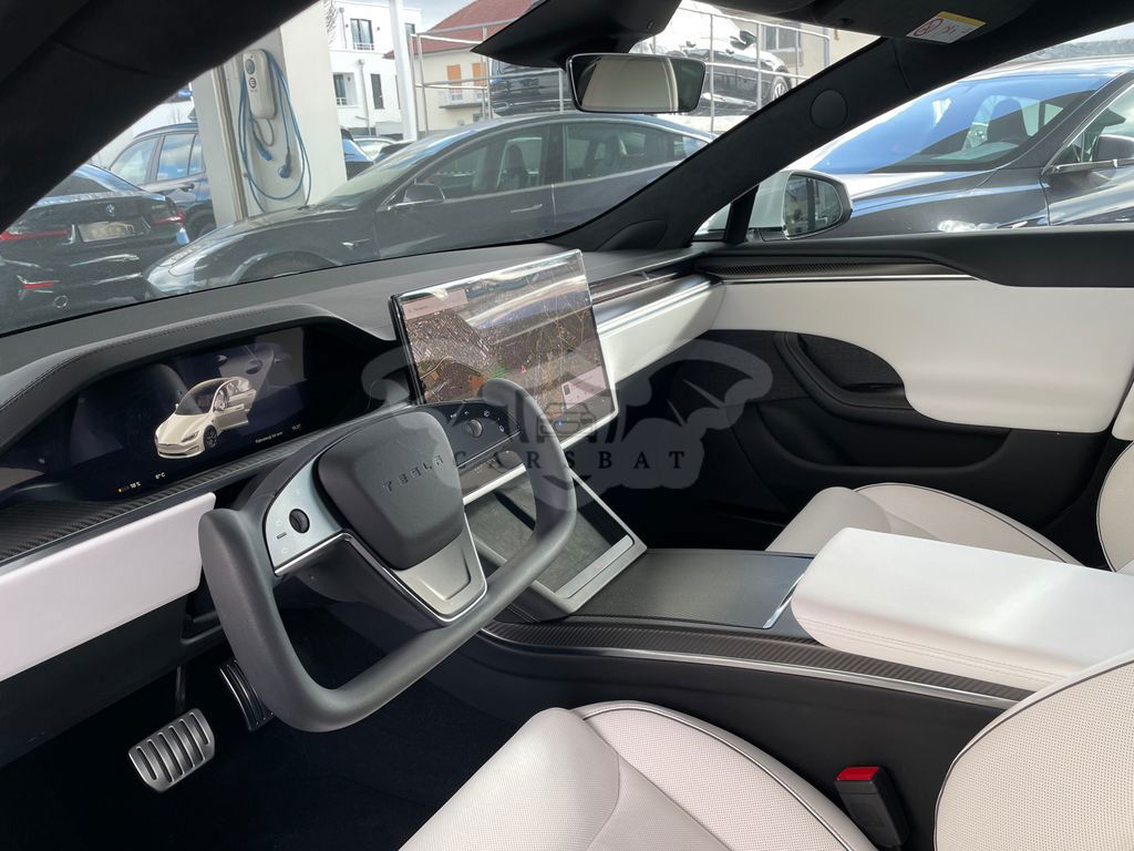 Tesla Model S 2023