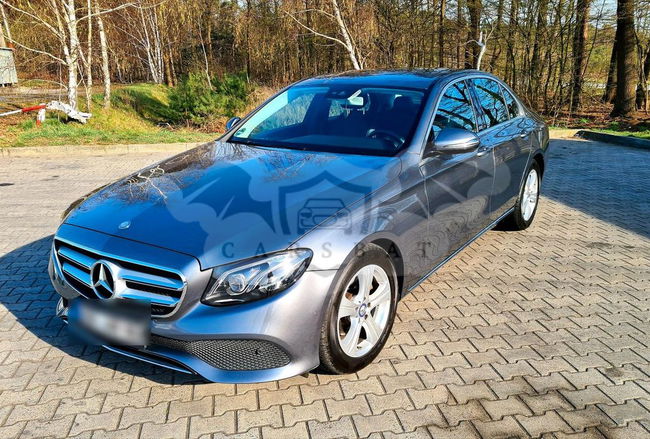 Mercedes-Benz 190 2017