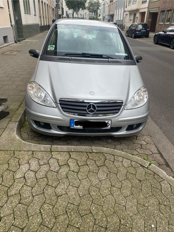 Mercedes-Benz 190 2005