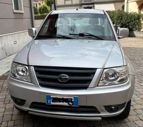 Tata Xenon 2010