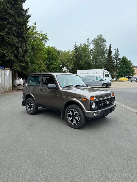 Lada Niva 2021