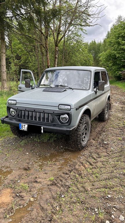Lada Niva 2005
