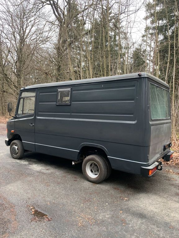Mercedes-Benz T2 1992