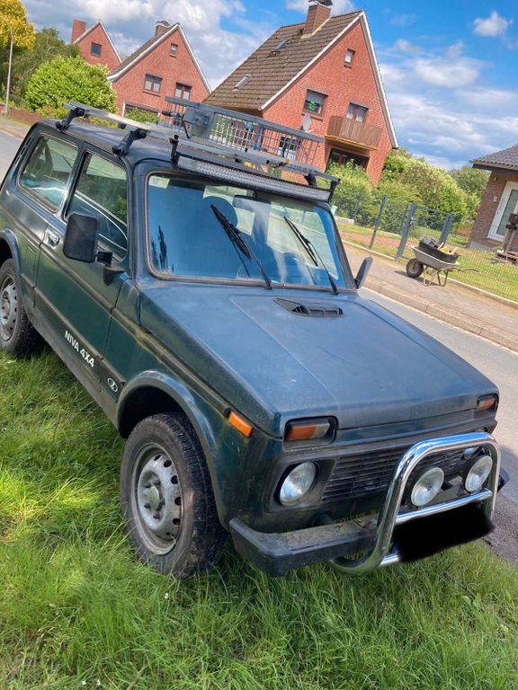 Lada Niva 2002