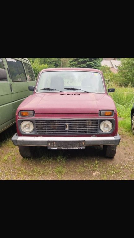 Lada Niva 2003