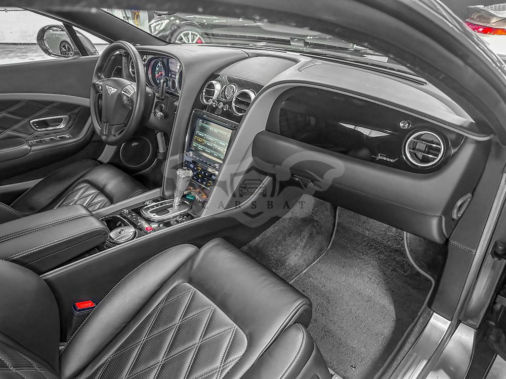 Bentley Continental 2015