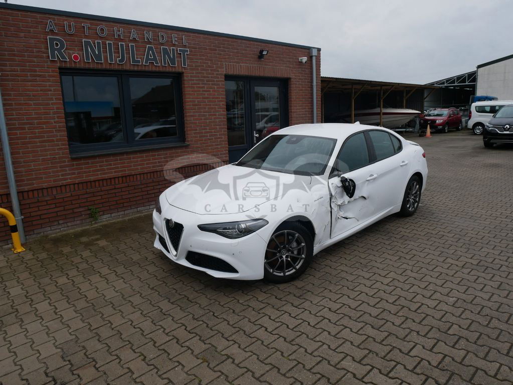 Alfa Romeo Giulia 2021
