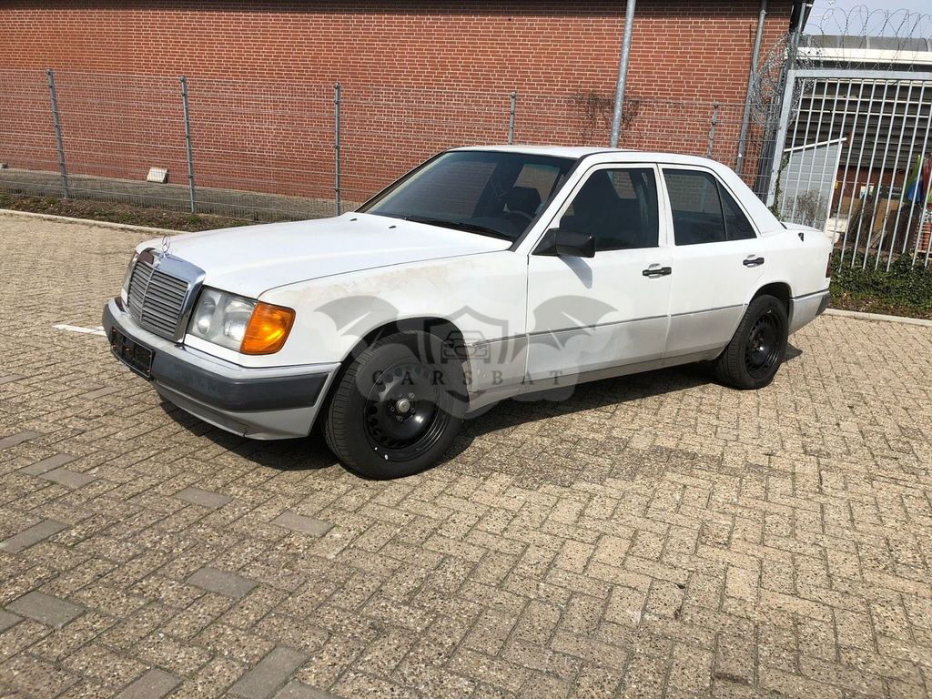Mercedes-Benz 400 1992