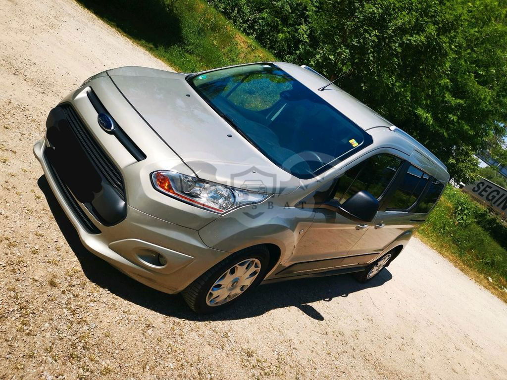 Ford Grand Tourneo 2015