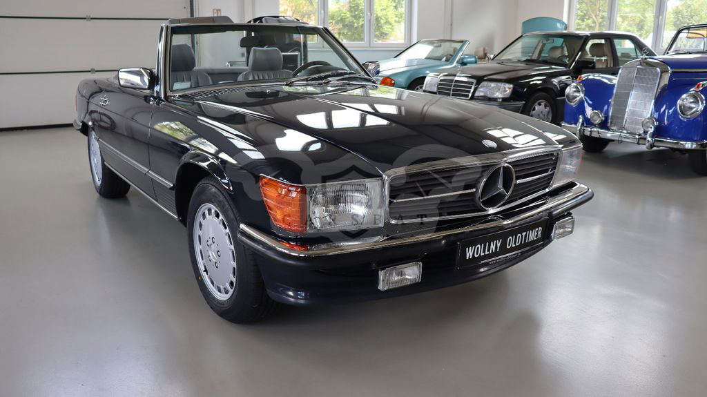 Mercedes-Benz SL 560 1988