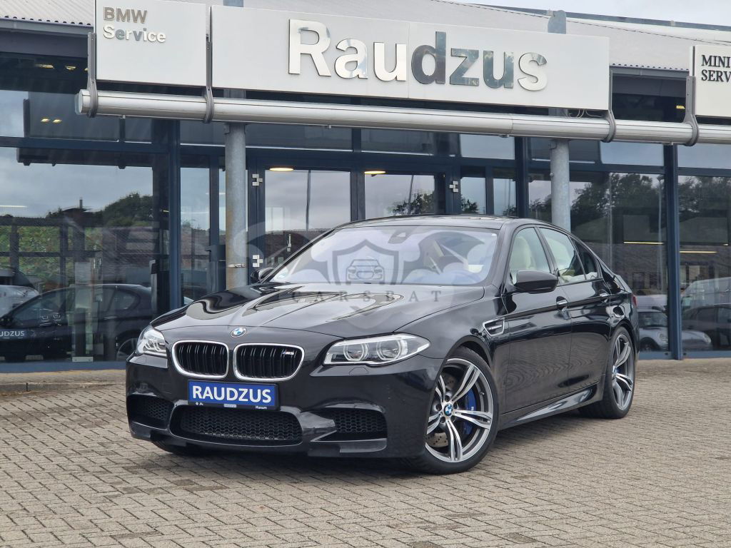 BMW M5 2016