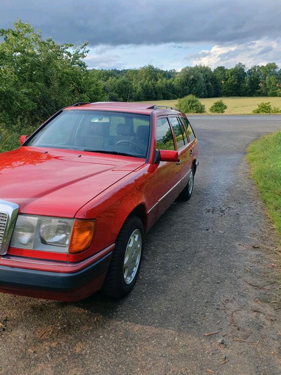Mercedes-Benz 250 1993
